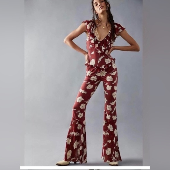 Free People Austyn‎ One Piece Washed Red Combo jumpsuit size large brand new - Picture 1 of 5